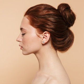 Puces d'oreilles halo libre